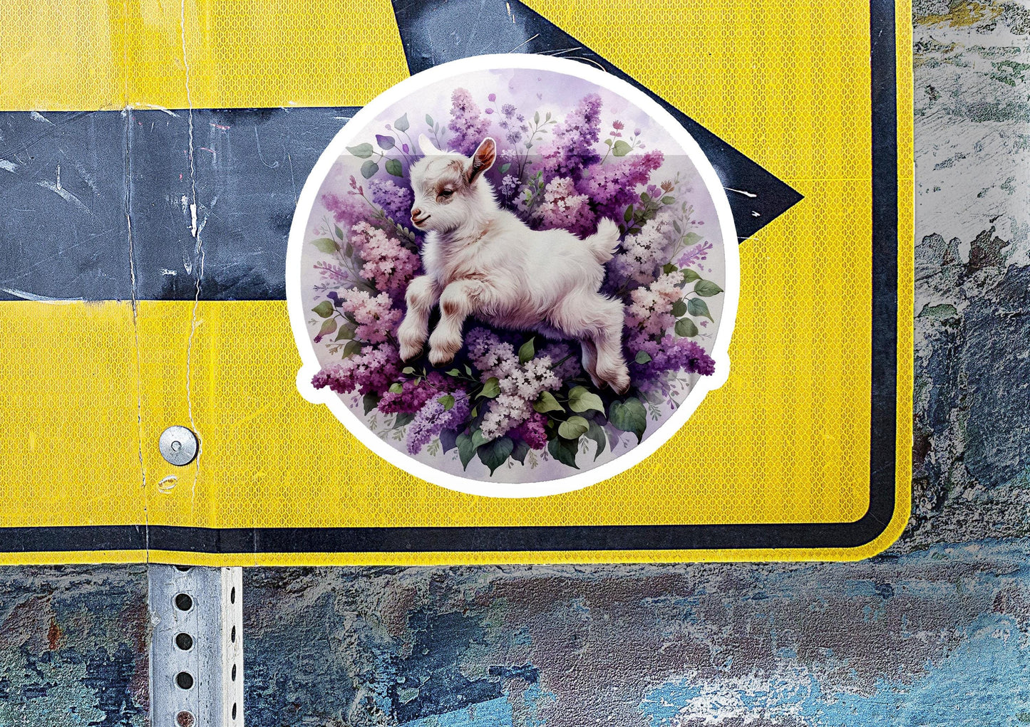 a sticker with a picture of a cat on it