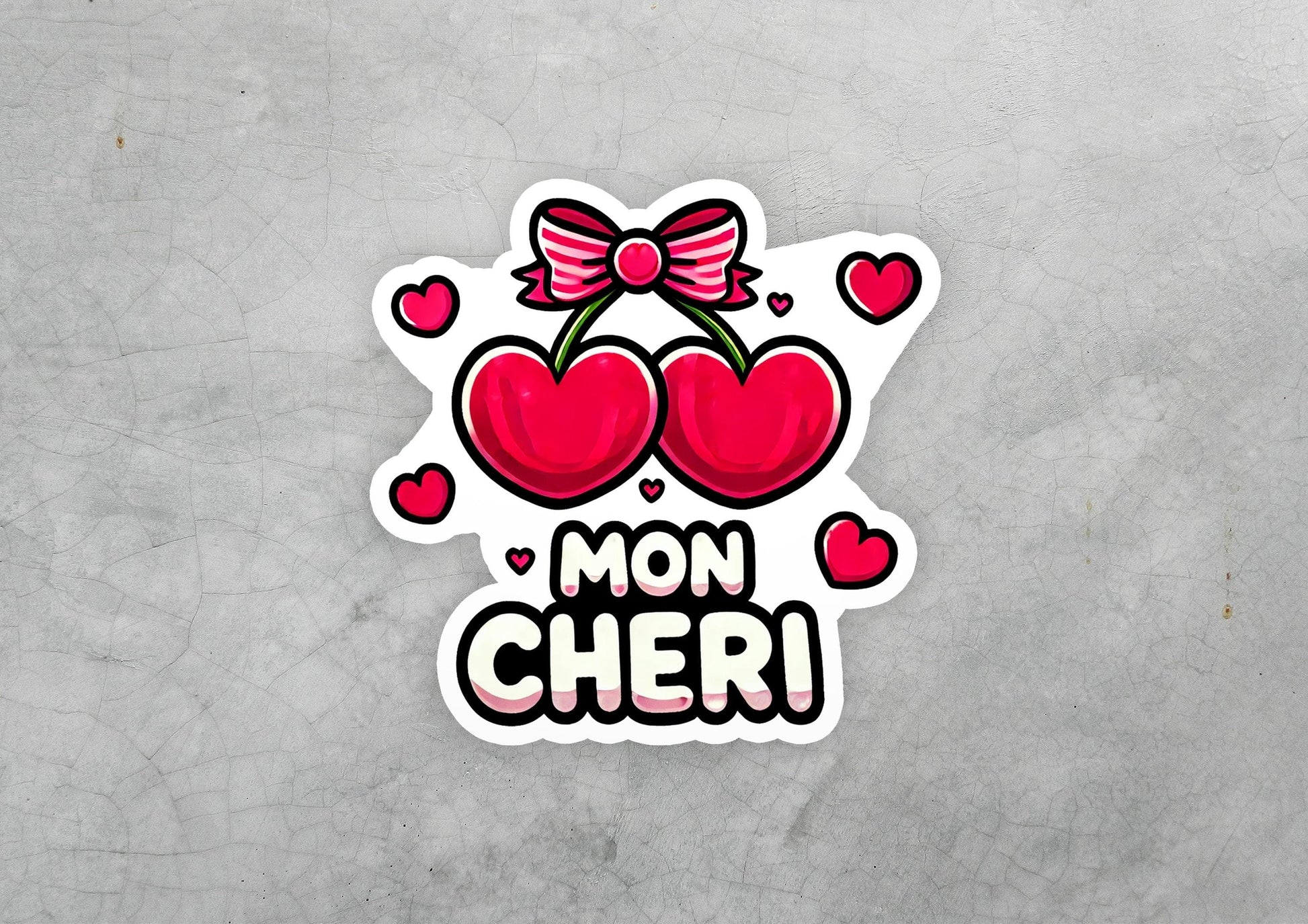 a sticker that says mon cher on it